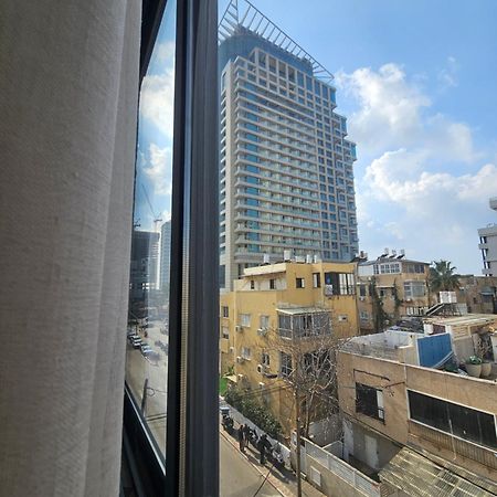 Hayarkon 24 Beach Apartment Tlv テル・アビブ エクステリア 写真