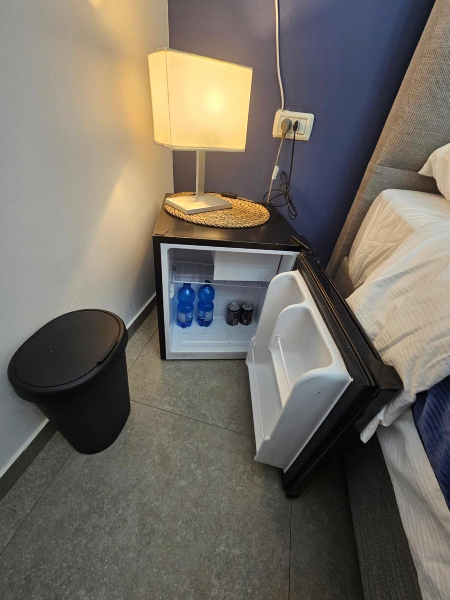 Hayarkon 24 Beach Apartment Tlv テル・アビブ エクステリア 写真