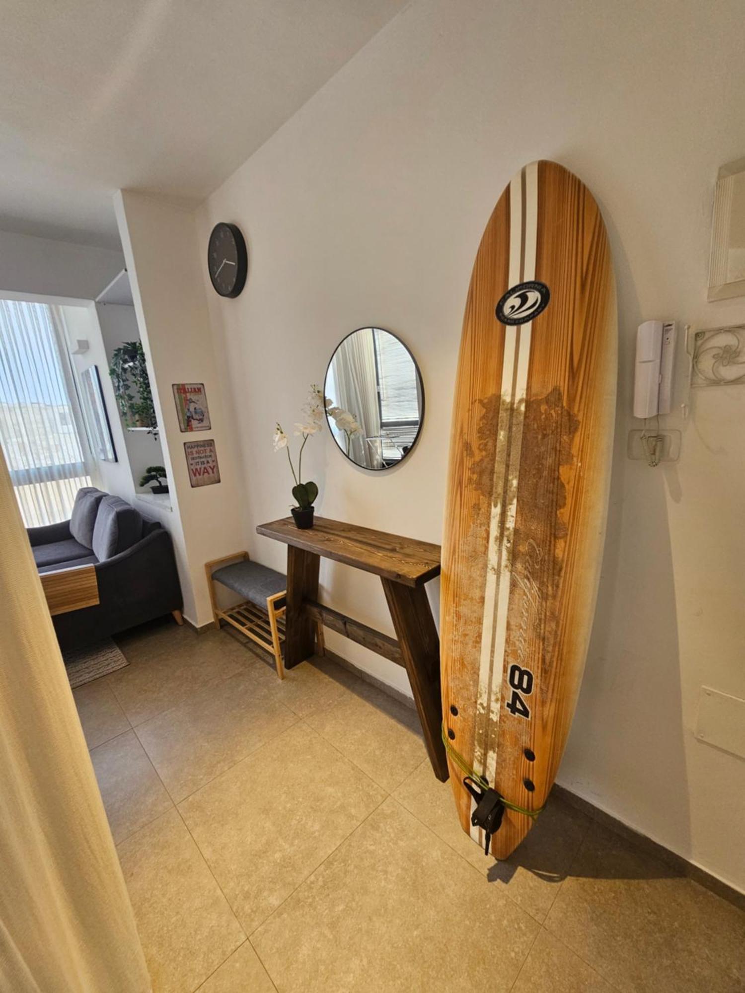 Hayarkon 24 Beach Apartment Tlv テル・アビブ エクステリア 写真