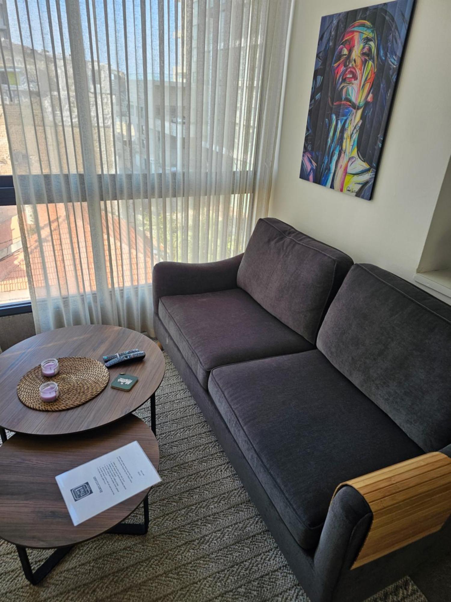 Hayarkon 24 Beach Apartment Tlv テル・アビブ エクステリア 写真
